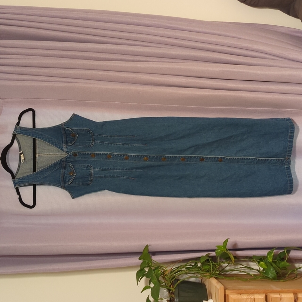SOLD Vintage 90s denim button up maxi dress cottage core country minimalist